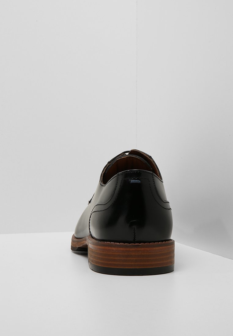 Kurt Geiger London BERNARD Pensko med snøring black Kurt Geiger London BERNARD Pensko med snøring black
