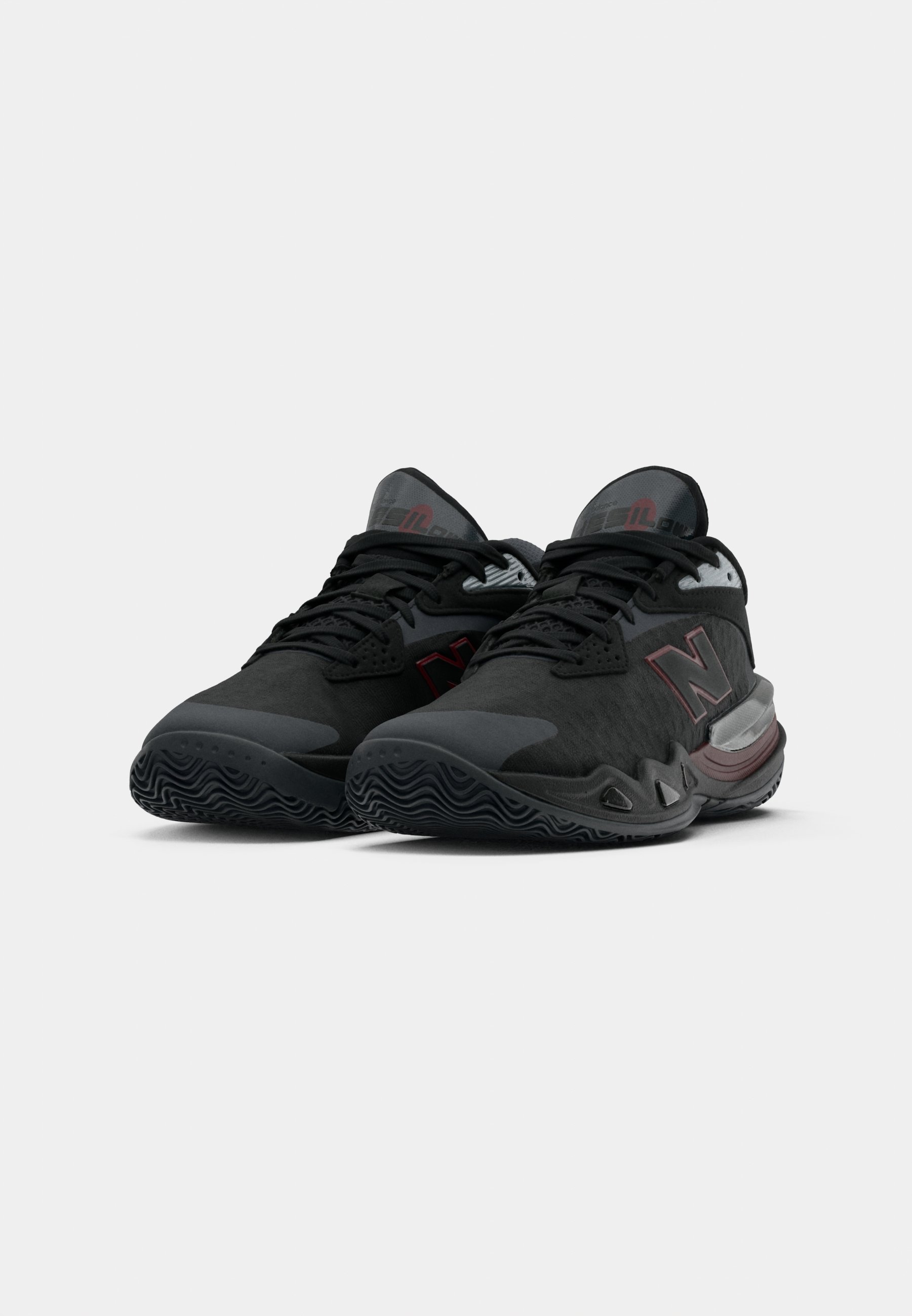 New Balance HESI LOW V2 - Basketbalschoenen - black/zwart - Zalando.nl