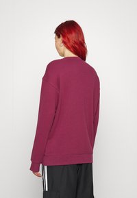 adidas Originals CREW - Sportska majica - bordeaux