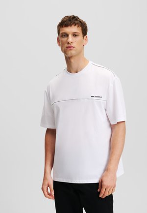 OVERSIZED REFLECTIVE PIPE-LINED - Basic T-shirt - white