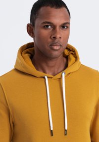 Ombre Jersey con capucha - mustard