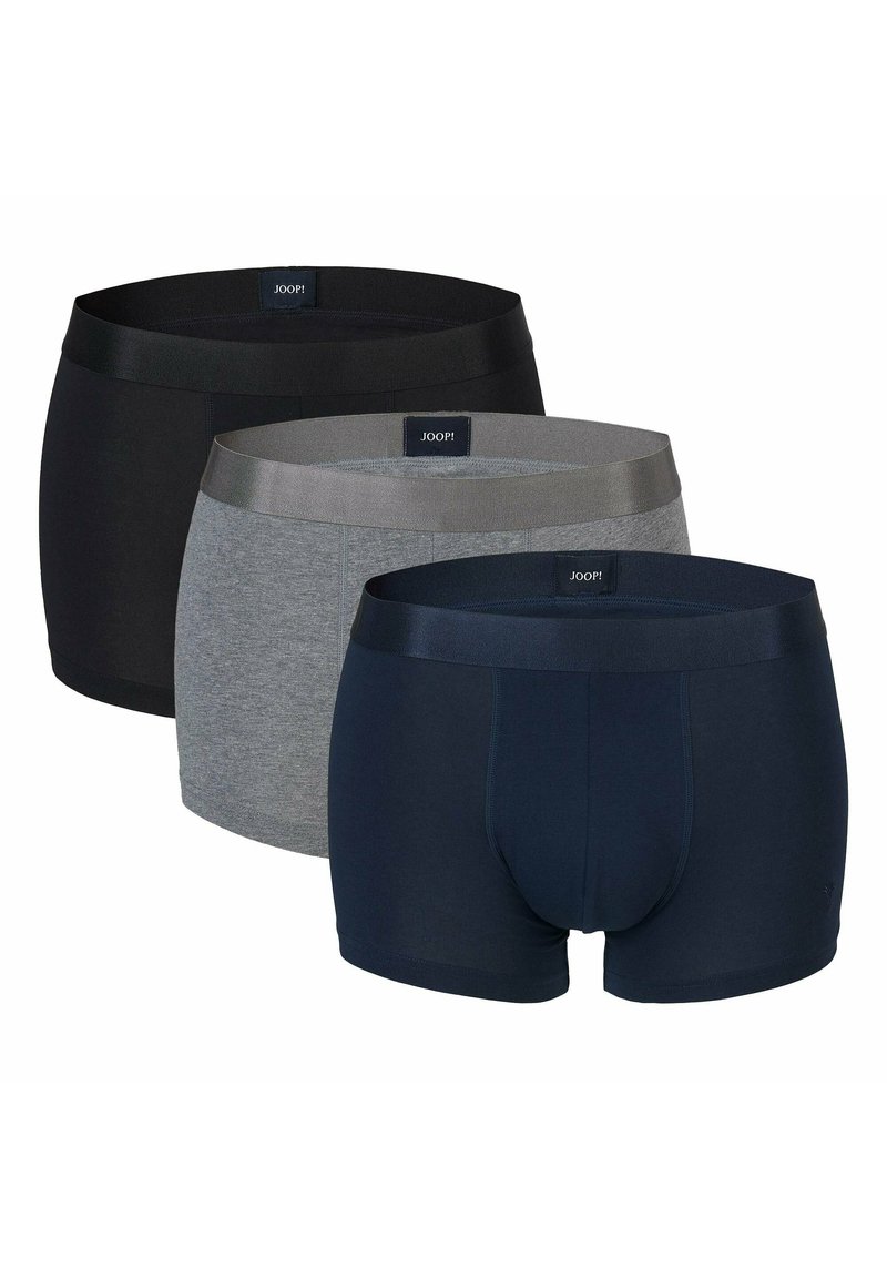 Tre paia di boxer da uomo in nero, grigio e blu navy. Realizzati in tessuto elasticizzato, con cinture elastiche con etichette con logo.