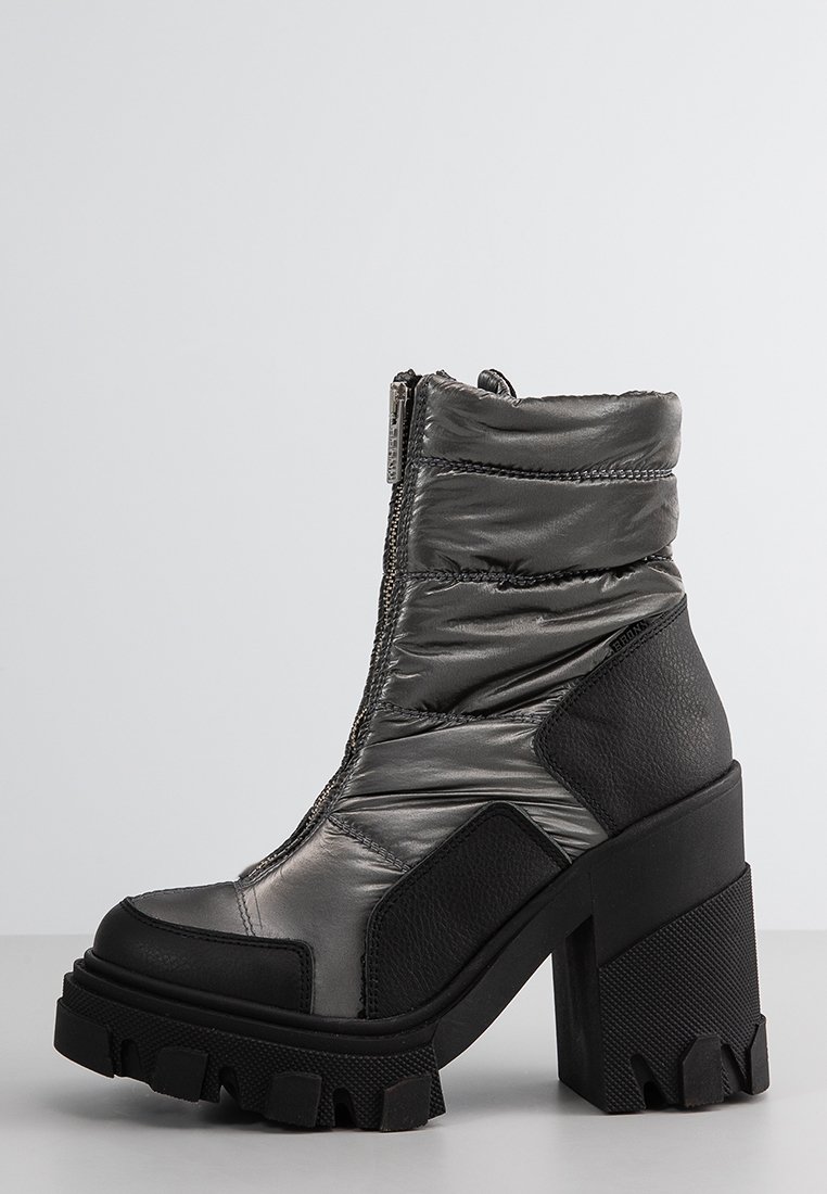 Botine cu platformă