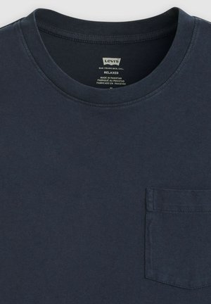 Levi's®, RELAXED POCKET TEE - T-Shirt basic - garment dye fa- blues