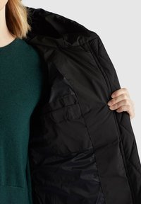 khujo Vinterkappa /-rock - black