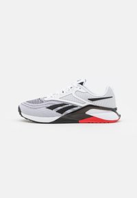 converse 5 y 10 zapatillas
