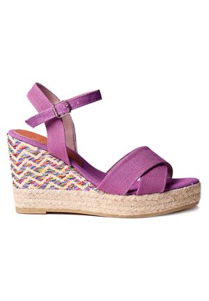 AMAIA - Sandales compensées - pruna