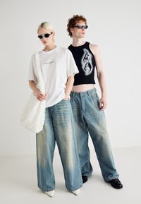 Jaded London COLOSSUS UNISEX - Løst sittende jeans - vintage blue
