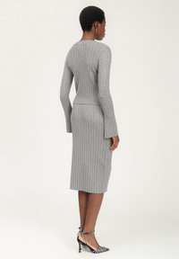 INFLUENCER Bleistiftrock - grey