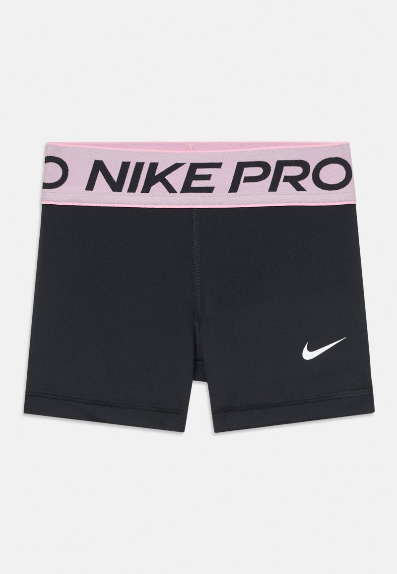 Pantalones cortos deportivos negros con una cinturilla elástica rosa que presenta "NIKE PRO" en texto negro. Incluye un logotipo blanco de Nike en la parte inferior izquierda.