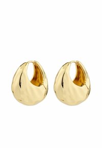 Goldene Creolen mit einer strukturierten, länglichen Form. Glatte Oberfläche mit poliertem Finish und einem offenen Schlitzdesign an der Oberseite.