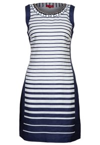 Sukienka bez rękawów z granatowo-białymi poziomymi paskami, okrągłym dekoltem ozdobionym łańcuszkami i dopasowanym krojem.