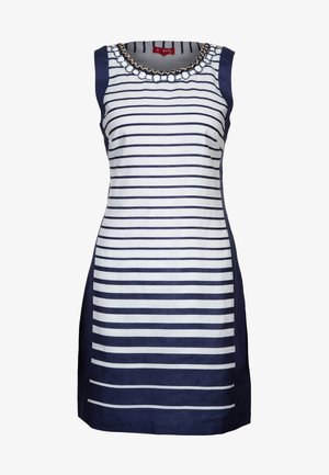 Sukienka bez rękawów z granatowo-białymi poziomymi paskami, okrągłym dekoltem ozdobionym łańcuszkami i dopasowanym krojem.