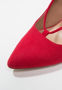 Anna Field Decolleté - red