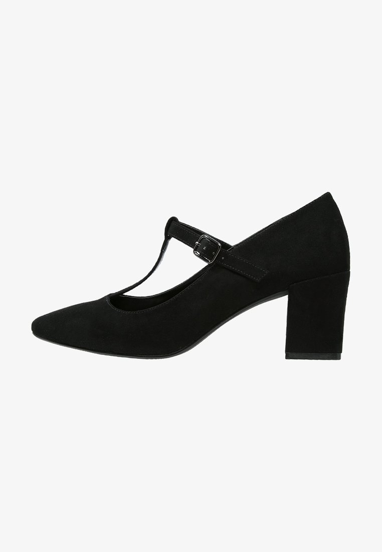 Chaussure Mary Jane en suède noir avec talon bloc de hauteur moyenne et bride à boucle réglable sur le cou-de-pied.