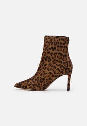 Højhælede støvletter - multi-coloured