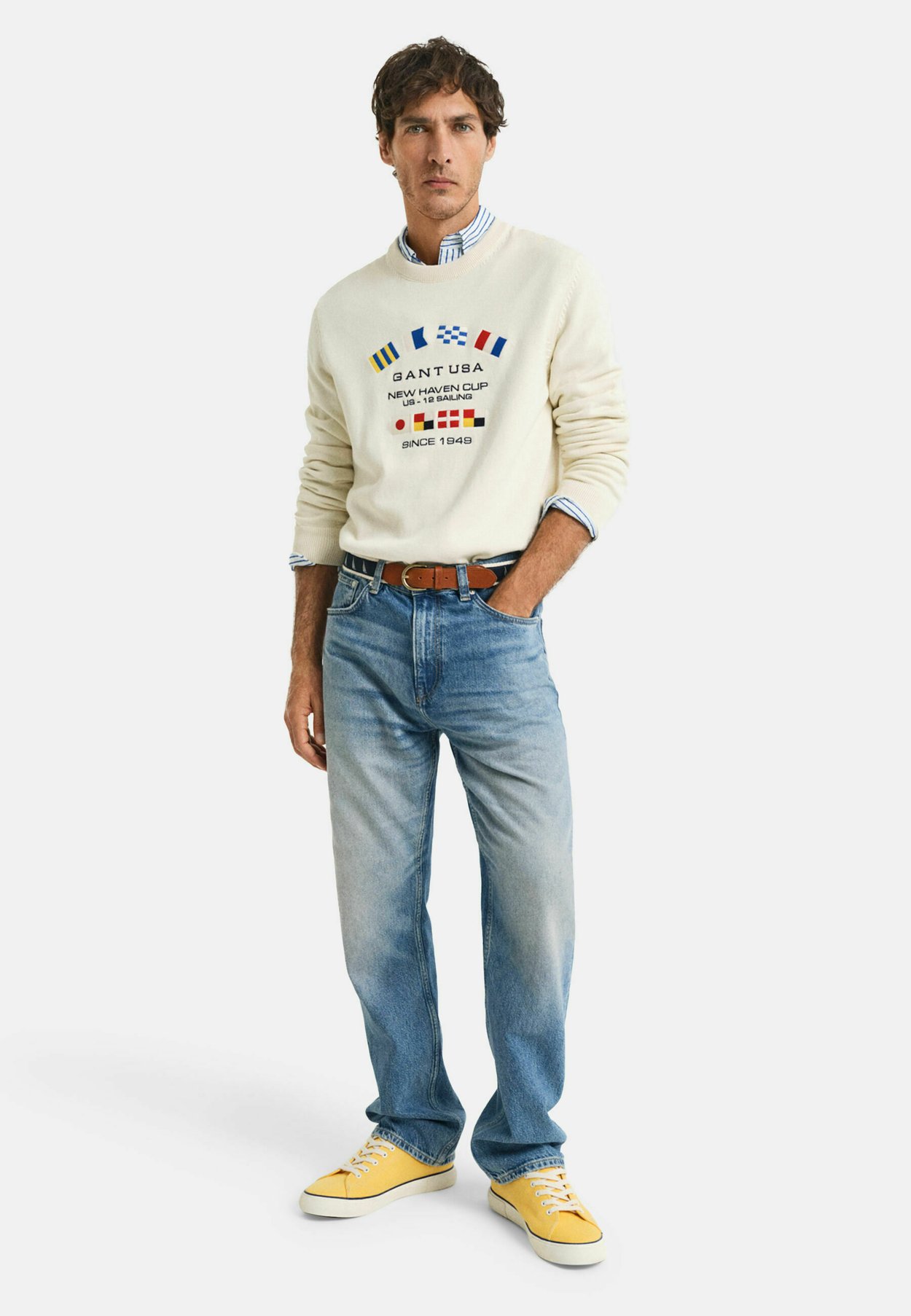 CREW NECK