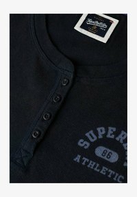 Non sélectionné, eclipse navy