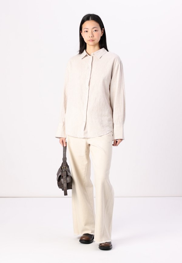 MAIN TROUSERS - Trousers3