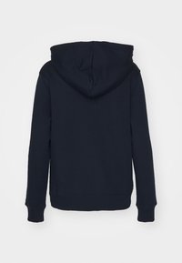 Felpa con cappuccio blu navy, maniche lunghe, polsini e orlo a coste, texture del tessuto morbida e vestibilità classica. Vista posteriore senza logo visibile.