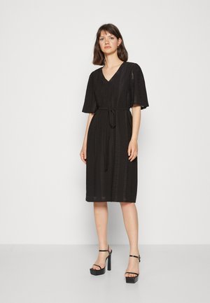 VILA VIAGATHA V-NECK 2/4 KNEE DRESS - Φόρεμα ημέρας - black