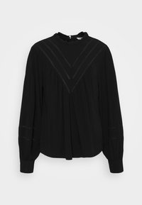 Sort bluse lavet af let stof, med en høj flæsekrave, lange ærmer og dekorativ broderi i et chevron-mønster.