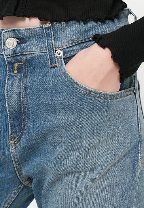 Pinko 'Sabrina' Frayed Hem Denim Trousers With Rivet Detailing in Blue