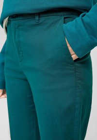 s.Oliver CIGARETTE MIT TAPERED petrol