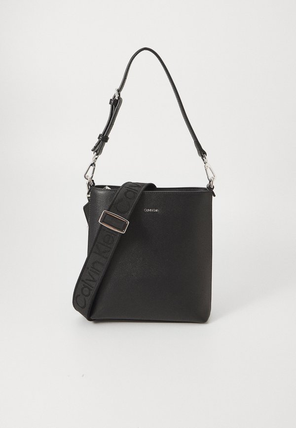 SMALL BUCKET - Handbag