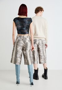 Jaded London VINTAGE COLOSSUS JORTS UNISEX - Džinsiniai šortai - grau