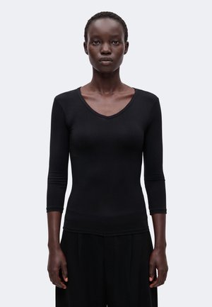 Gina Tricot, V NECK QUARTER SLEEVE - Блуза с дълги ръкави - black