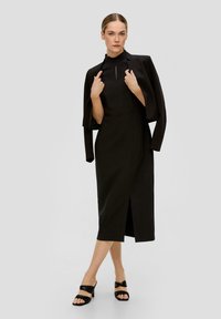 s.Oliver BLACK LABEL MIT TURTLENECK - Etui-jurk - schwarz