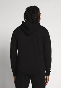 Urban Classics Felpa con cappuccio - black