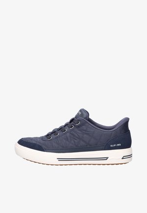 Skechers, SKECHERS HANDS FREE SLIP-INS ARCH FIT ARCADE HEREN SNEAKER - Baskets basses - blauw
