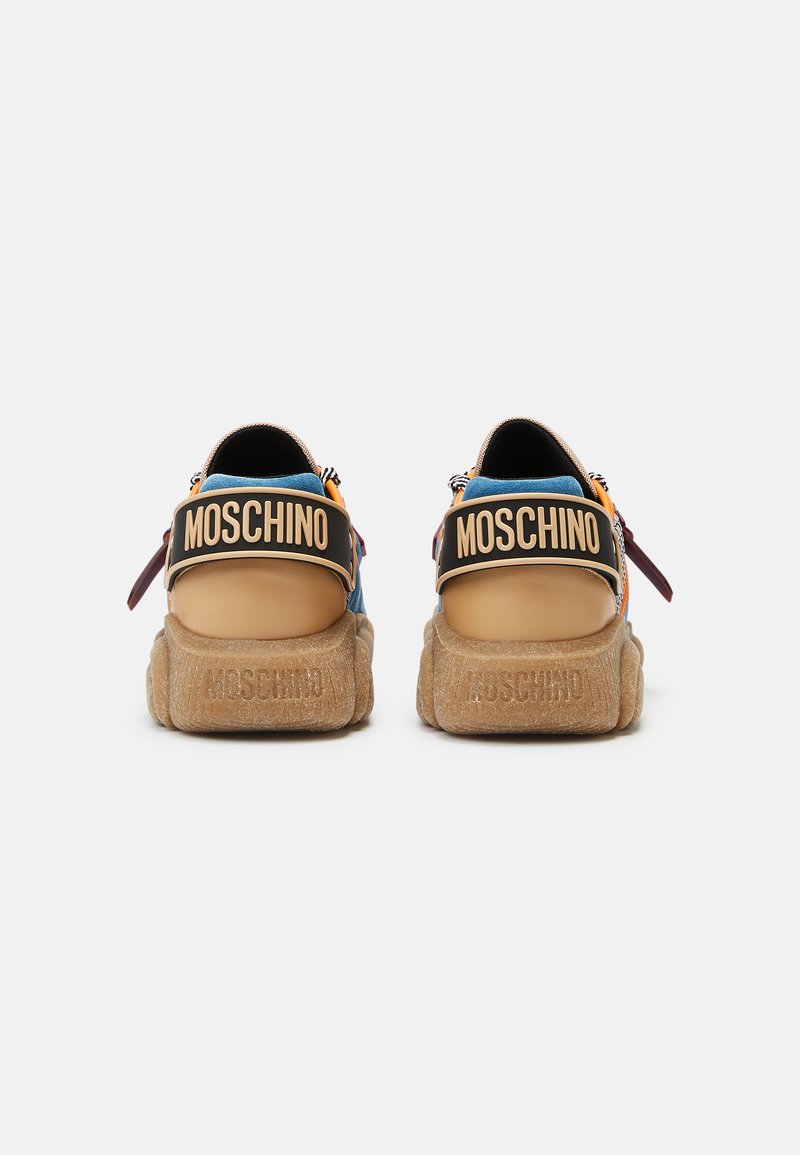 Herren Bekleidung | MOSCHINO Sneaker low multicolor/mehrfarbig - UI45146 Herren Bekleidung | MOSCHINO Sneaker low multicolor/mehrfarbig - UI45146