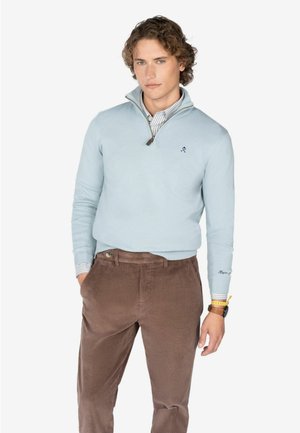 - Sweter