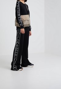 See by Chloé Sweter