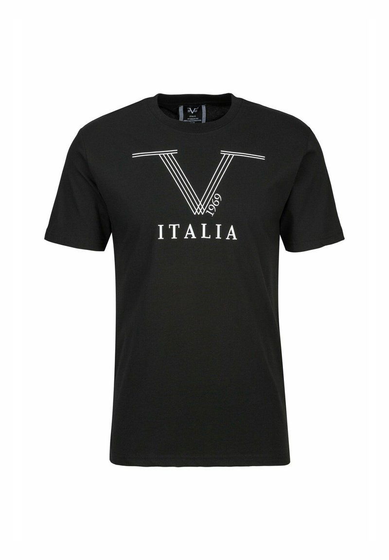 Schwarzes Baumwoll-T-Shirt mit einem weißen Grafikdesign, das den Text "V" und "ITALIA 1969" zeigt. Klassischer Rundhalsausschnitt und kurze Ärmel. Einfach und modern.
