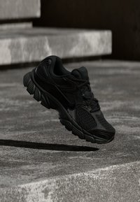 Nevybrané, black/anthracite