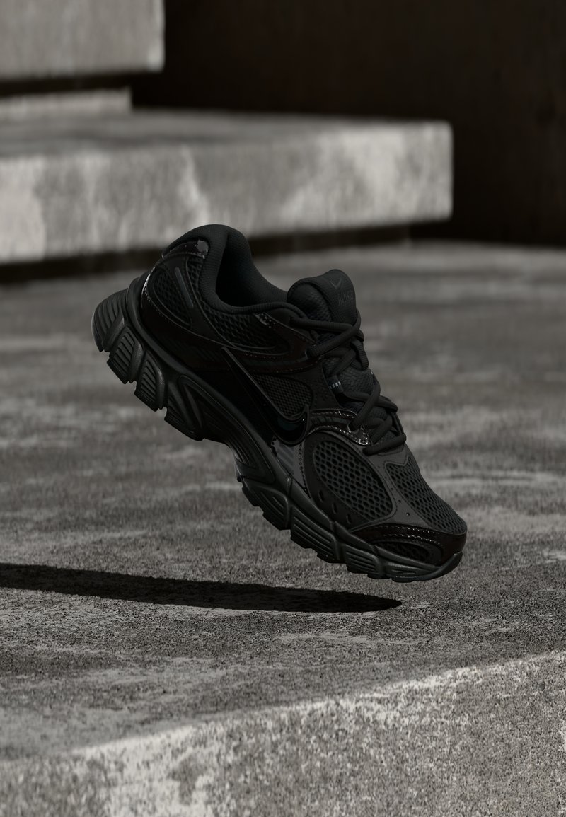 V5 RNR black/anthracite/black