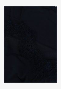 Unselected, night sky blue