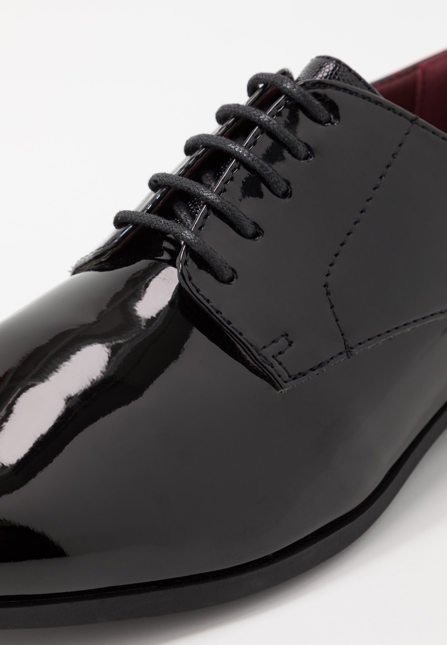 Burton Menswear London FERRIS DERBY Pensko med snøring Burton Menswear London BENSON ROSE Pensko med snøring