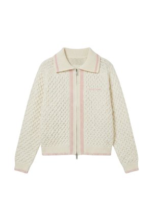 Cardigan in maglia crema con motivo a trecce a rilievo, cerniera frontale completa, collo e polsini a costine e sottili dettagli di rifinitura rosa chiaro.