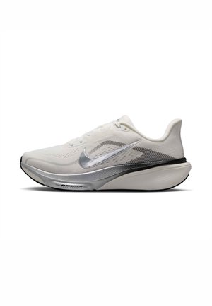 Nike Performance, W AIR ZOOM PEGASUS 42 ESS - Løbesko til landevejen - summit white mtlc silver-sail-black
