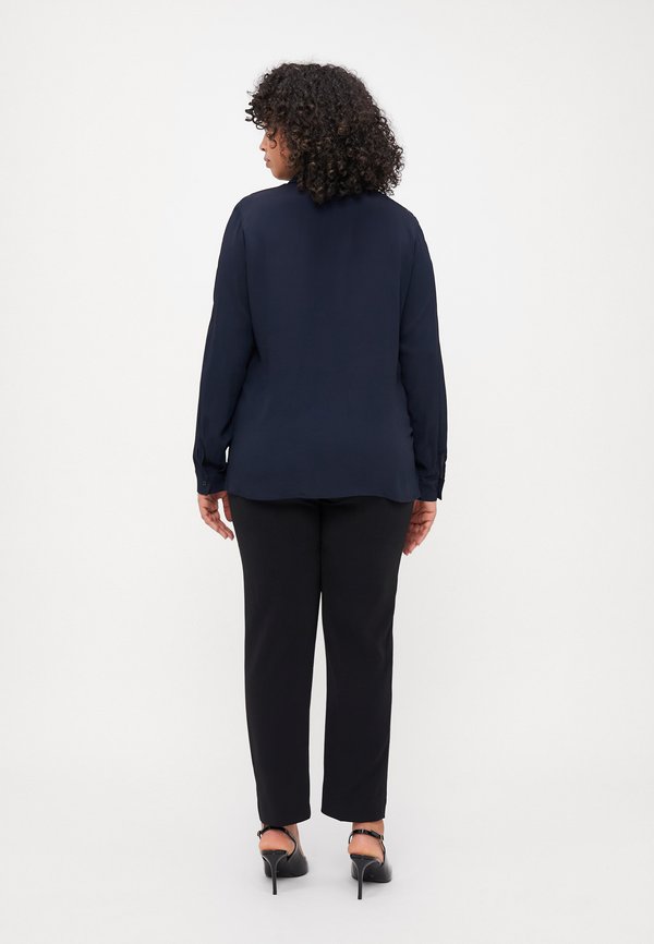 BETTY - Button-down blouse4