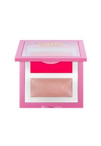 Una custodia per il trucco compatta di colore rosa con un coperchio trasparente e un colore di accento audace. All'interno, un illuminante pesca riflettente e una sezione complementare.
