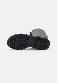 Even&Odd Wide Fit Schnürstiefel - black