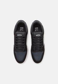 Lakai TELFORD UNISEX - Tenisice - black/grey