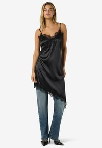 Noisy May Dienas kleita - black