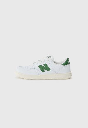 500 - Sporta apavi - white